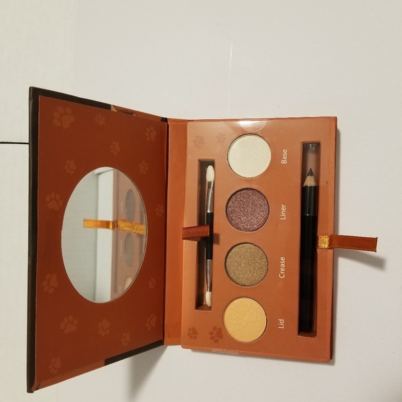 great offer 2 pallets for $15 smoky eye quad - Picture 4 of 8